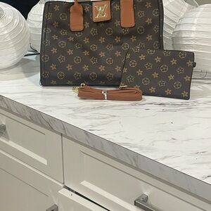 Brown Lv  Designer Tote and Wallet Set